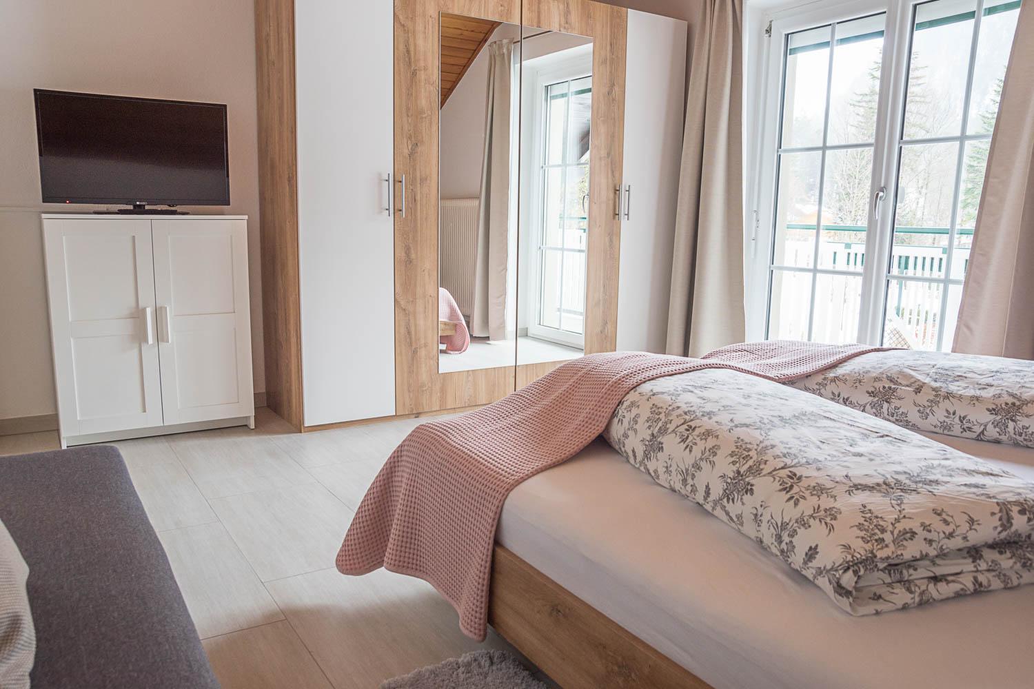 Waldruhe - Bett, Fruehstueck & Ein Laecheln Bad Aussee Exterior foto