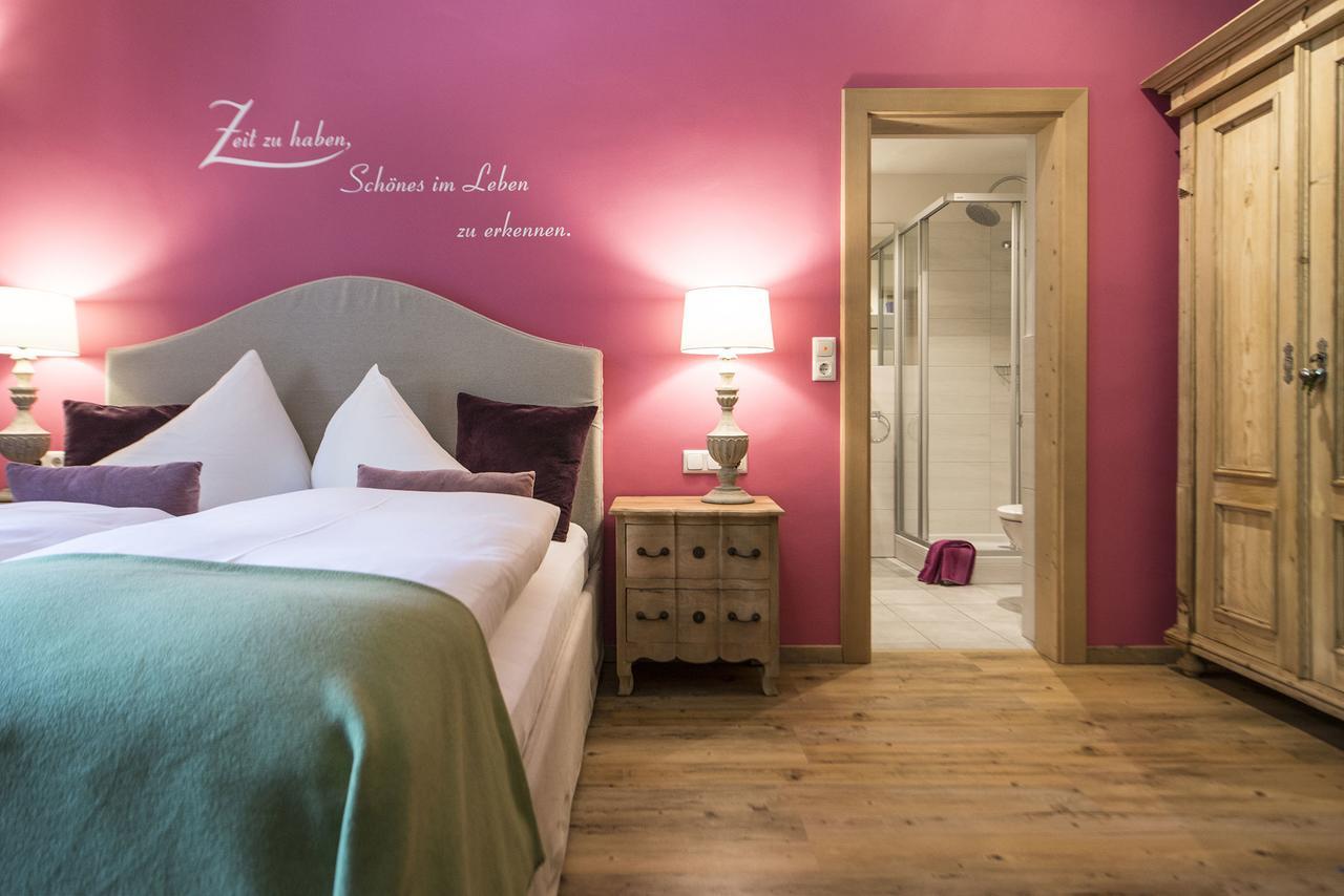 Waldruhe - Bett, Fruehstueck & Ein Laecheln Bad Aussee Exterior foto