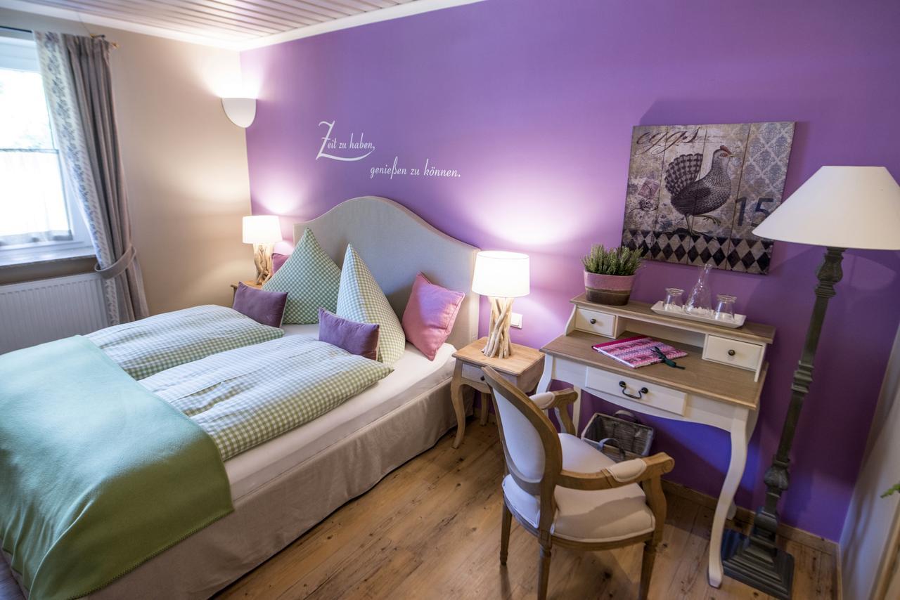 Waldruhe - Bett, Fruehstueck & Ein Laecheln Bad Aussee Exterior foto